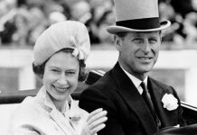 Queen Elizabeth II's hand-written notes illustrates lovely link with Prince Philip