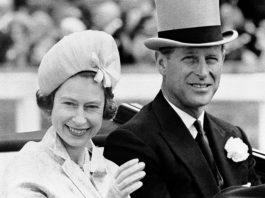 Queen Elizabeth II's hand-written notes illustrates lovely link with Prince Philip
