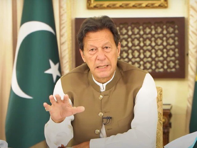 PM Imran's blame to ‘fahashi’ (vulgarity) for rape has Twitter in shock and rage